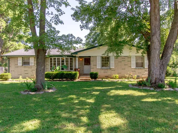 2007 Olympia Pl, Murfreesboro, TN 37130