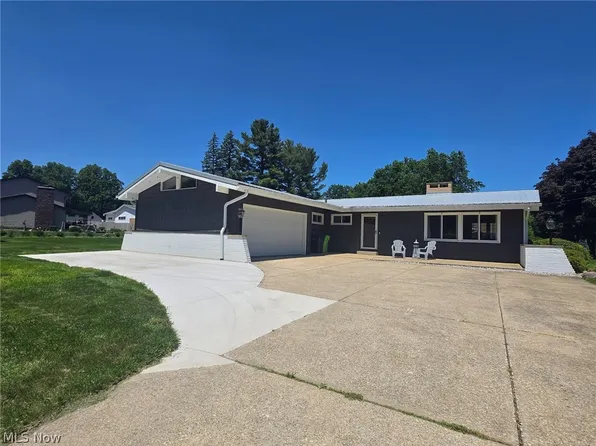 482 Fairwood Dr, Tallmadge, OH 44278