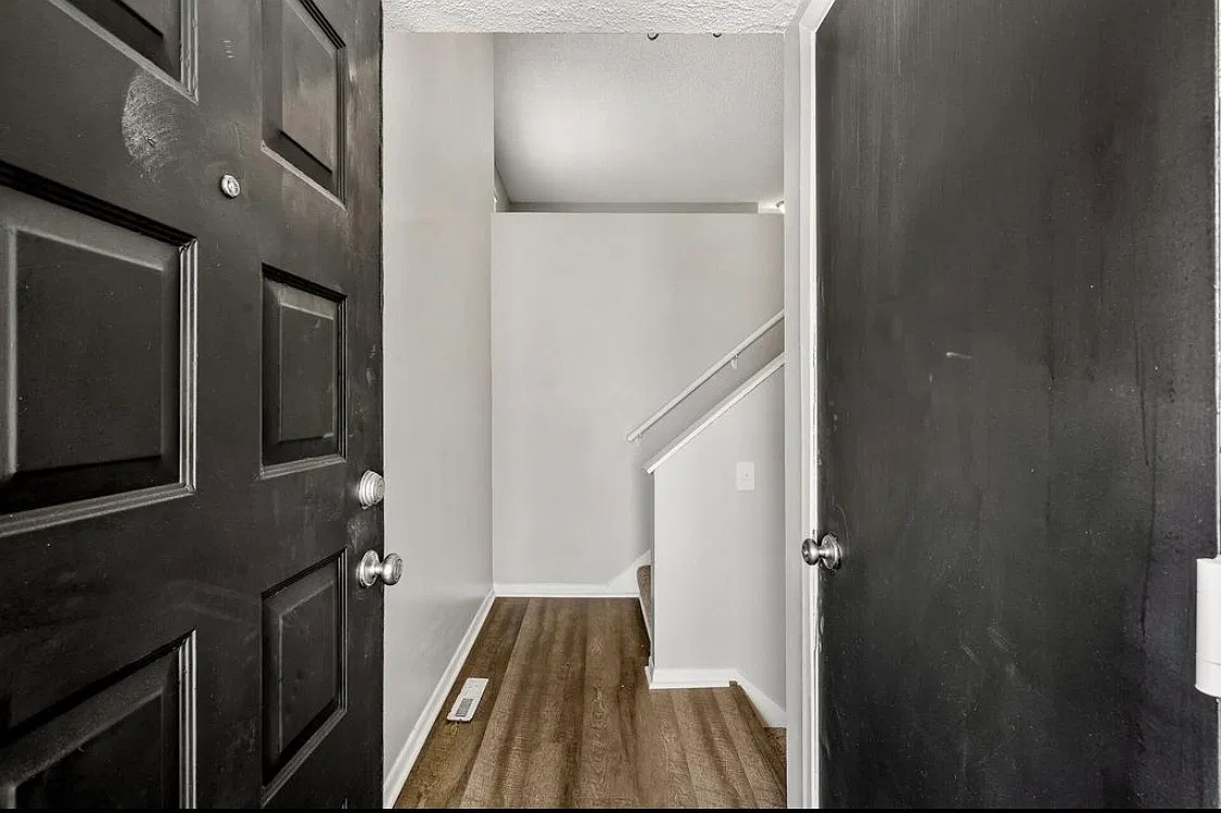 3 bed, 1507 sqft, $2,150 — Photo 1