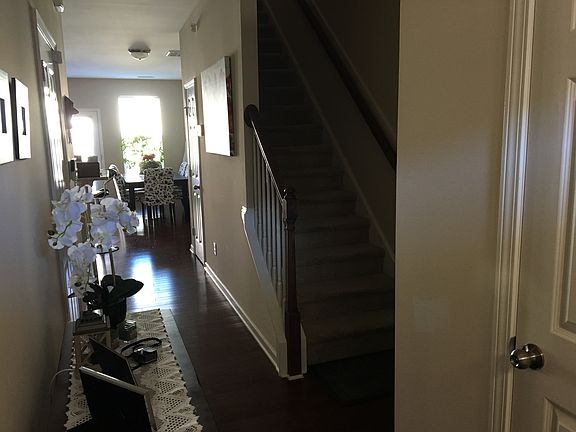 Entry way