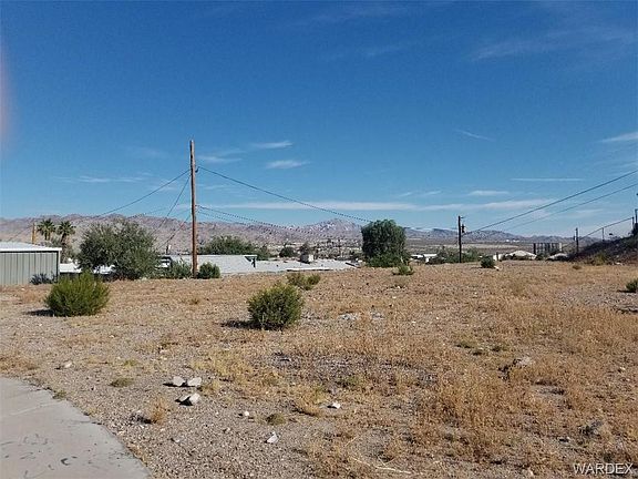 4th image of 1347 Zircon Ave
