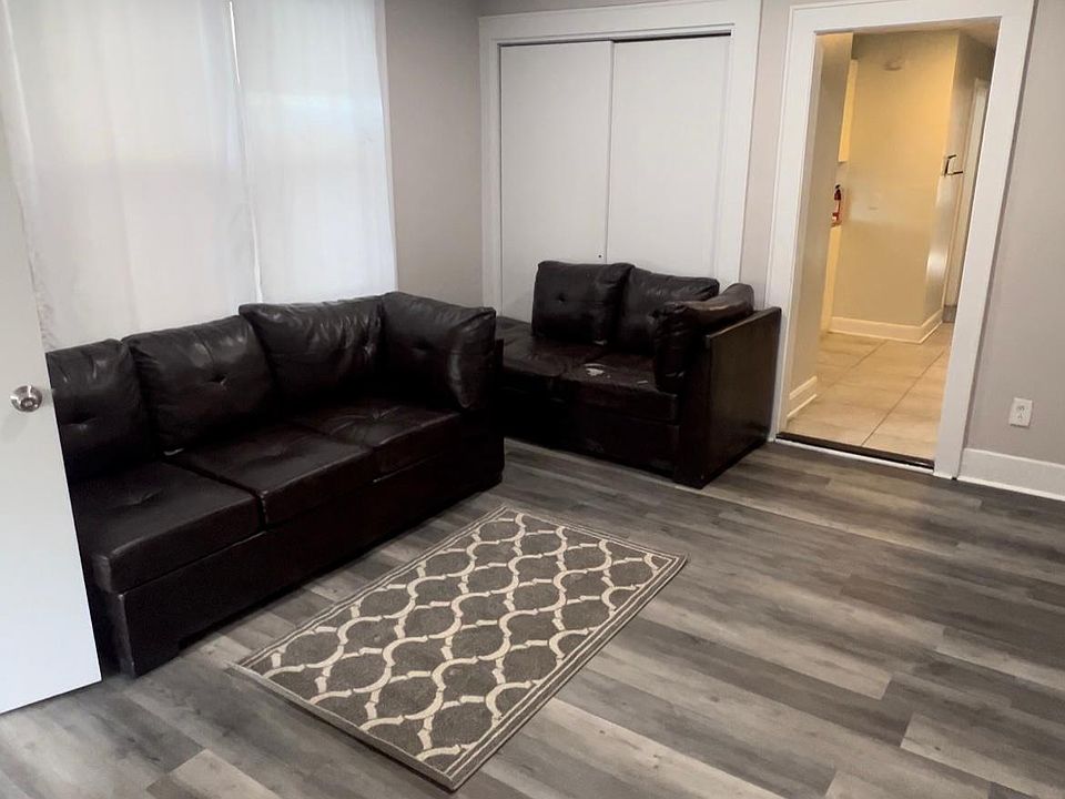 2nd image of 89 Dow St APT 1