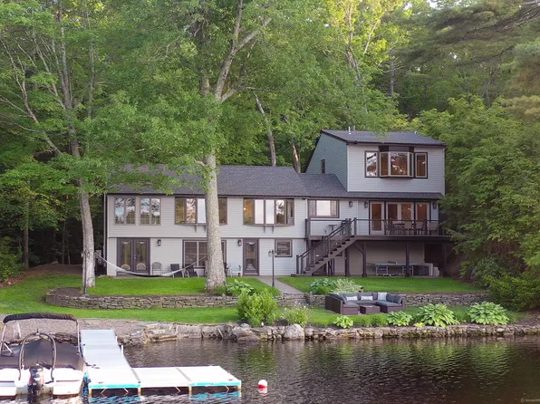 19 Hiawatha Heights, Woodstock, CT 06282