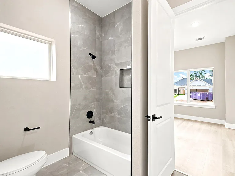 2610 Liguria Ln — Photo 26