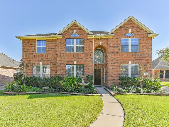 3rd image of 15107 Heron Meadow Ln