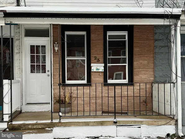 23 Lily St, Hamilton, NJ 08610