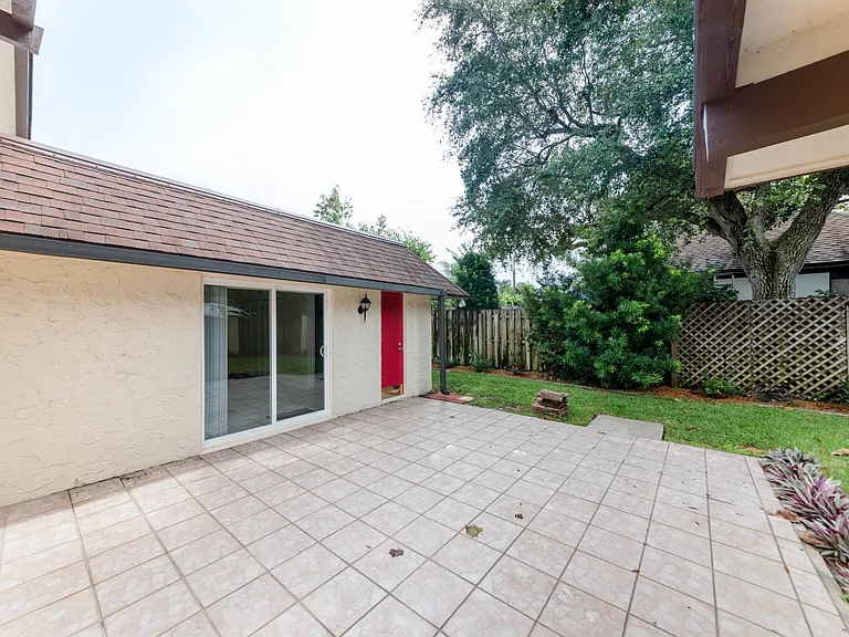 3222 Nottingham Ln — Photo 26