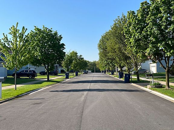 4th image of 60 Moonlight Rd