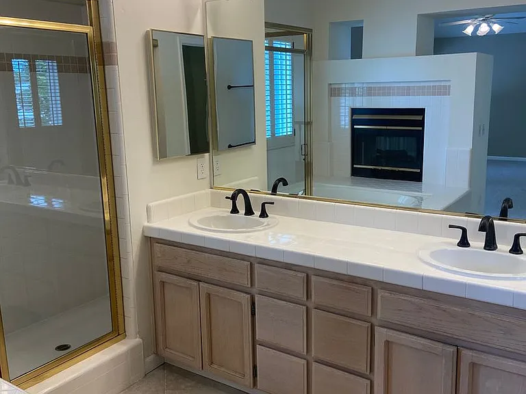 264 Thorndike Way — Photo 24