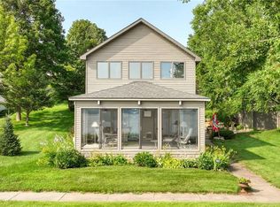 902 1st St, Pepin, WI 54759