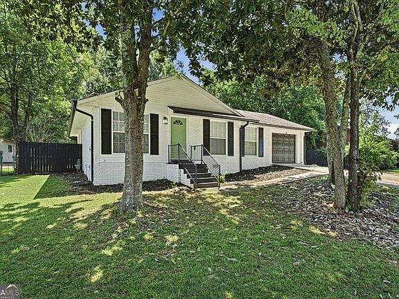 2nd image of 83 Sunset Ln