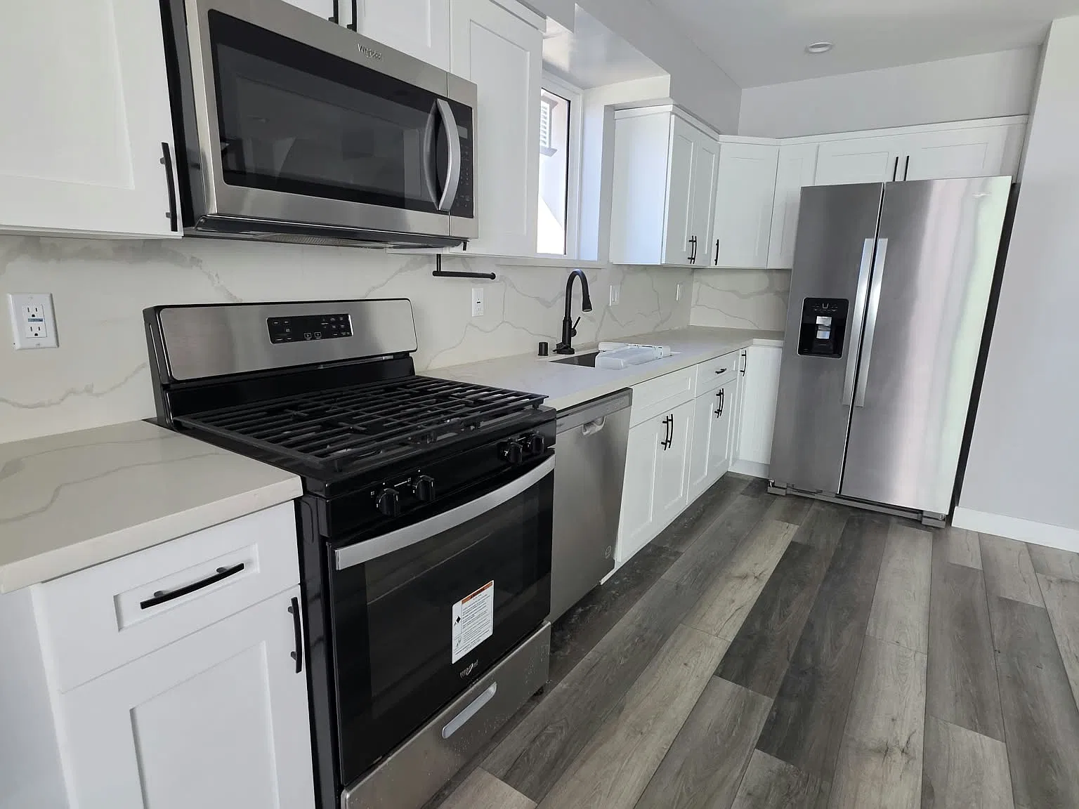 4 bed, 1665 sqft, $4,249 — Photo 1