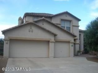 476 Hammer Ln, Rio Rico, AZ 85648