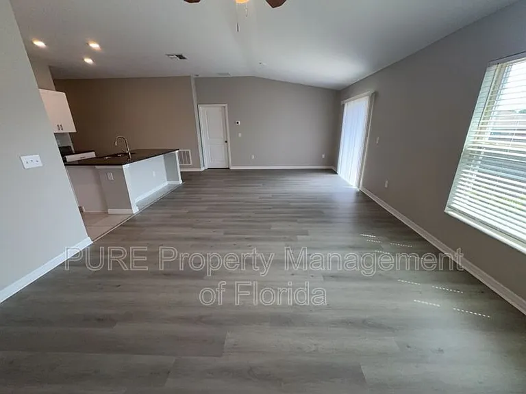 12495 SE 100th Ave — Photo 10