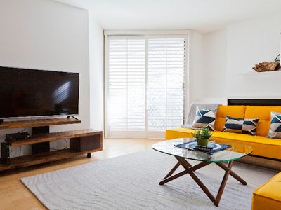 750 N Kings Rd APT 322, Los Angeles, CA, 90069