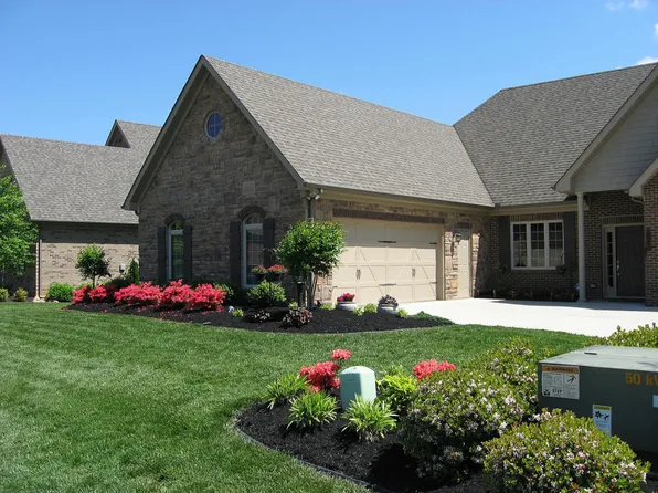 296 Olympic Dr, Lenoir City, TN 37771