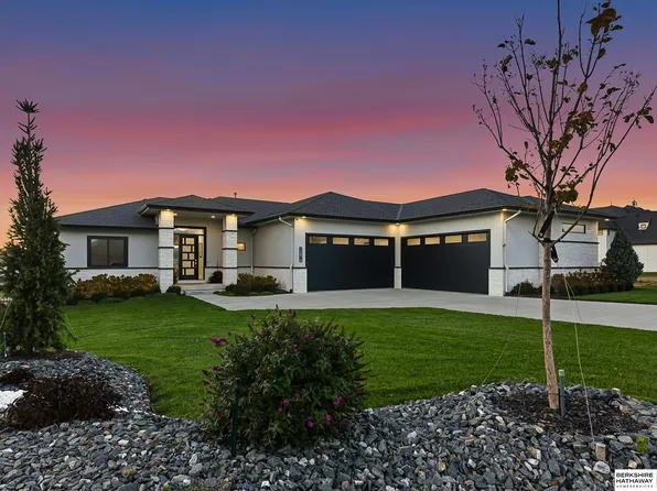 12616 N 178th Cir, Bennington, NE 68007