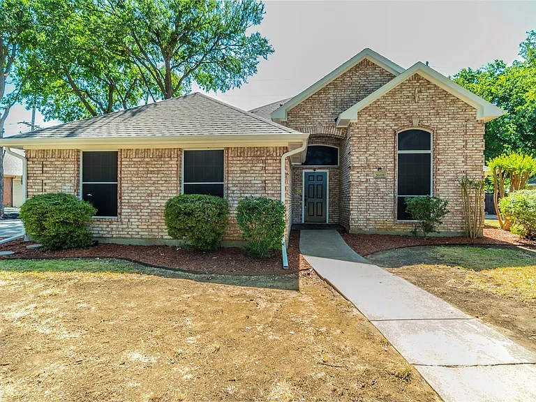 3608 Marianne Cir — Photo 12