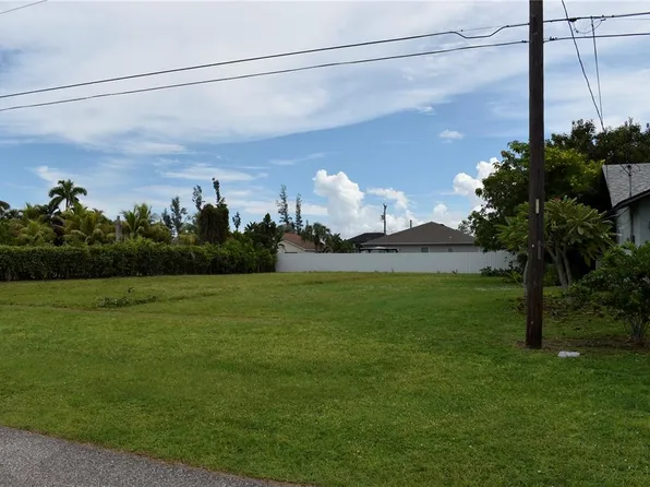 825 NE 7th Ter Lot 12, Cape Coral, FL 33909