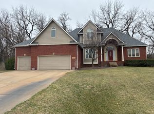 4425 E Finn Ln, Derby, KS 67037