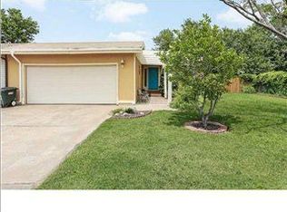 528 S Robin Rd, Wichita, KS 67209