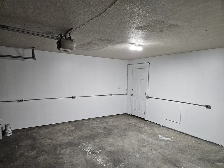 10409 Going Ct — Photo 15