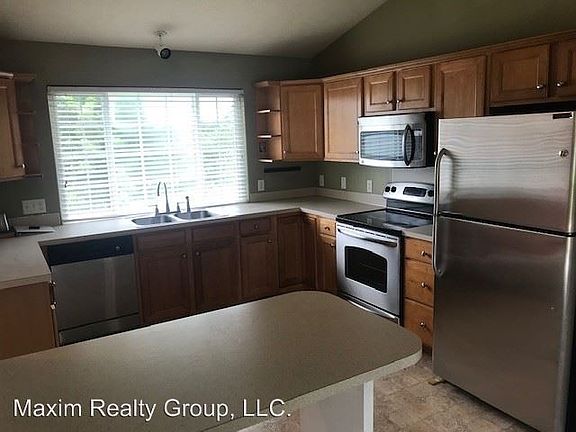 2nd image of 2602 Winding River Dr