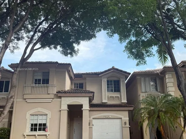 11218 NW 73rd Ter, Doral, FL 33178
