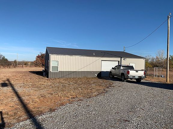 2nd image of 276779 Cliff Browning Cir