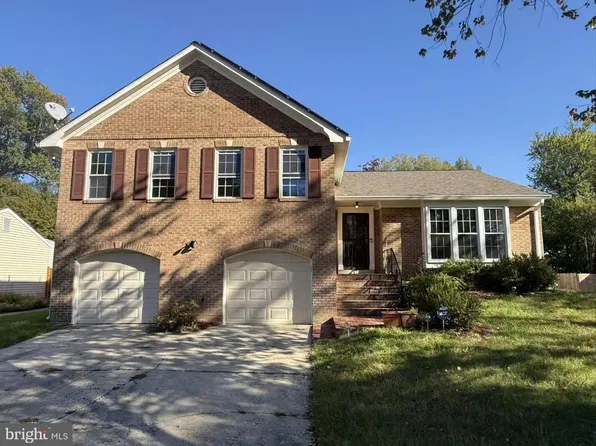 12212 Sir Lancelot Dr, Glenn Dale, MD 20769