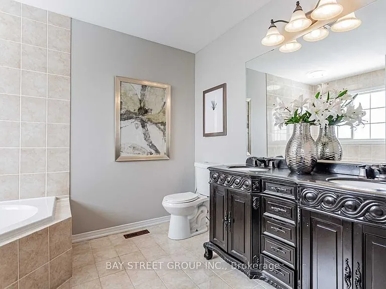 30 Delattaye Ave — Photo 20