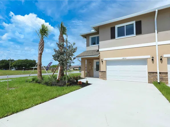 1870 Joyful Cir, Fort Pierce, FL 34947