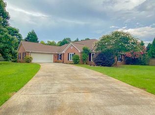 101 Richfield Ct, Kathleen, GA 31047