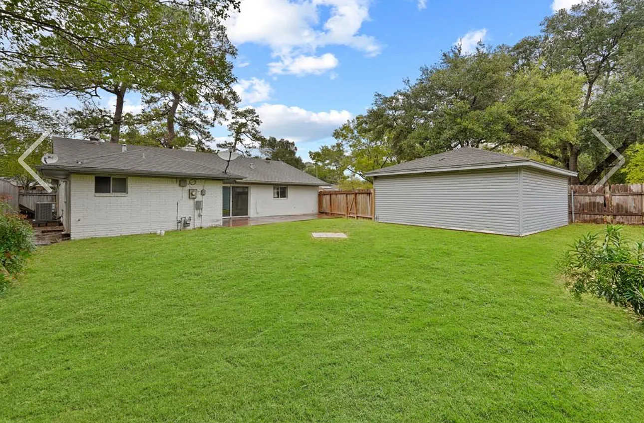 4 bed, 1841 sqft, $2,195 — Photo 4
