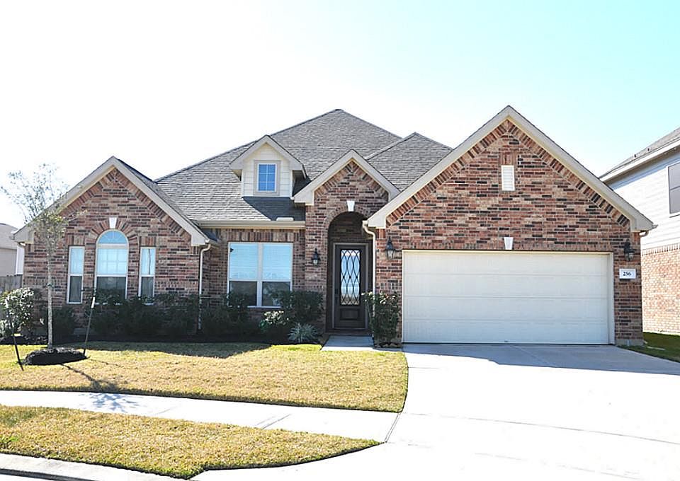 1st image of 256 Clearwood Dr