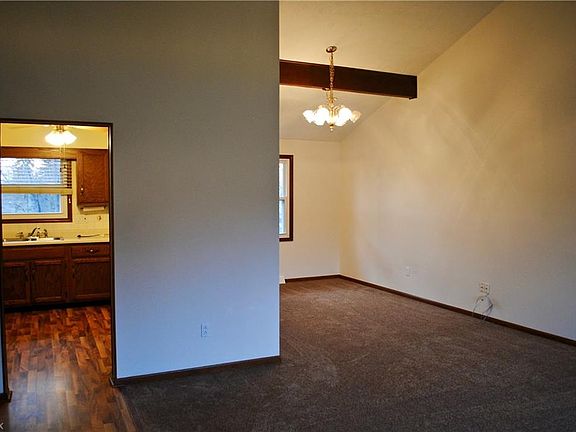 5th image of 894 Pepperwood Dr