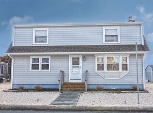 5 Hodgson Lane, long beach township, NJ