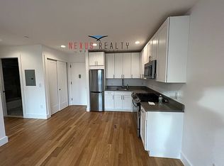 45-11 Broadway #3A, Astoria, NY 11103
