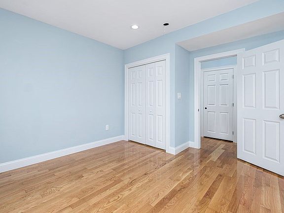 5th image of 55 Bedford St #1