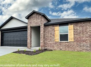 3030 Amarillo Way, Centerton, AR 72736