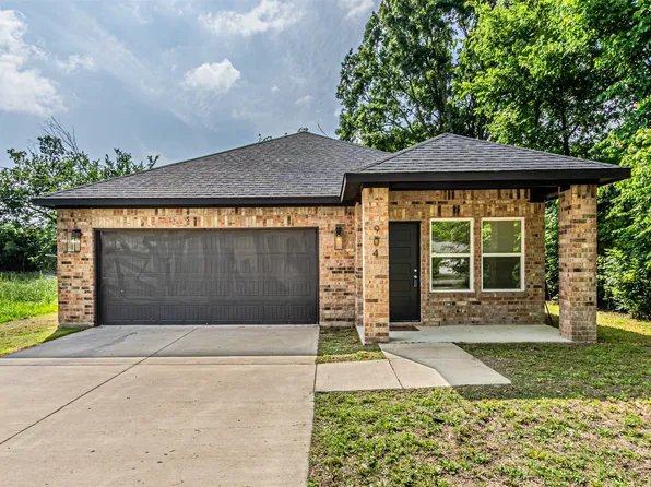 904 S Catherine St, Terrell, TX 75160
