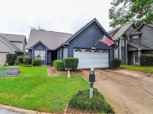 116 Island Blvd, Warner Robins, GA 31088