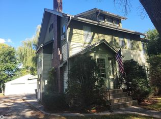 709 W Broadway St, Eagle Grove, IA 50533
