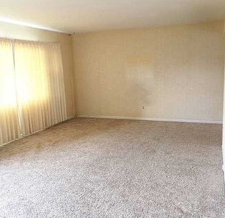 2nd image of 1408 Terry Ave
