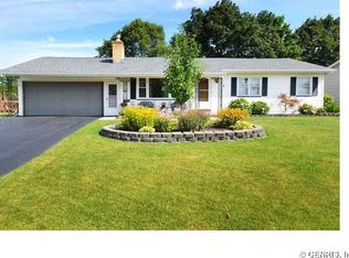 314 Luddington Ln, Rochester, NY 14612