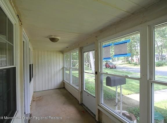 3rd image of 471B Thornbury Ct