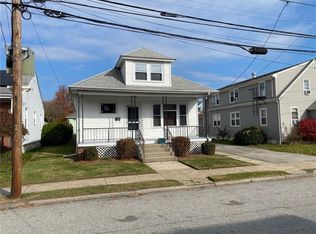 15 Sprague Ave, Cranston, RI 02910