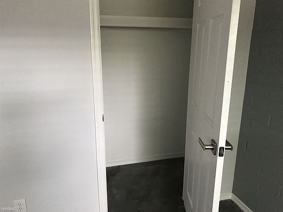 947014C5-01B5-4EE3-BC0C-13F02D7003EE