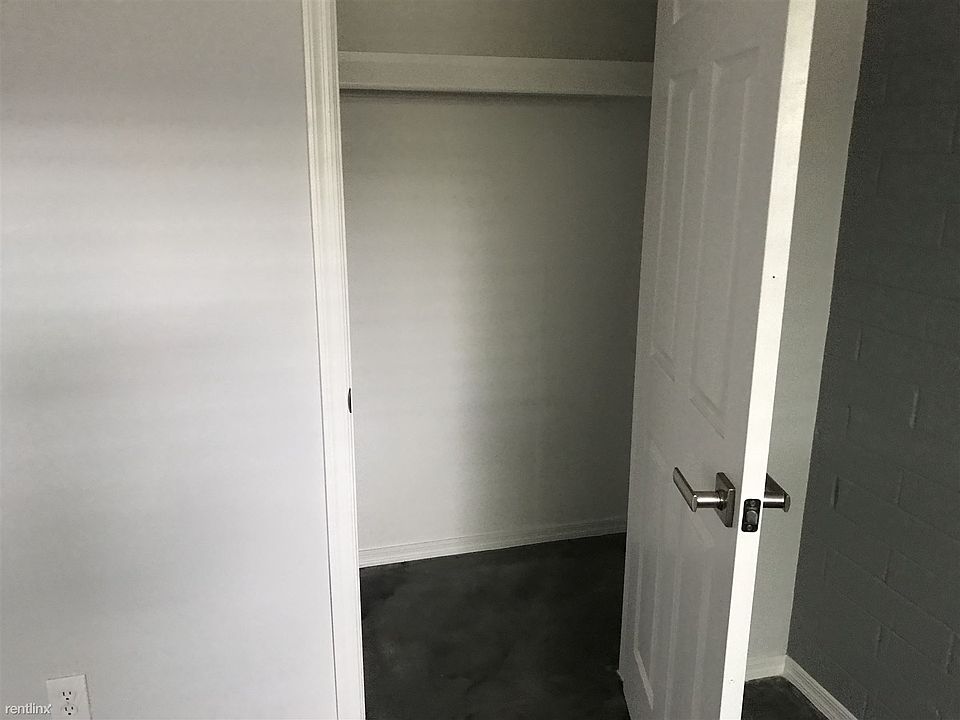 947014C5-01B5-4EE3-BC0C-13F02D7003EE