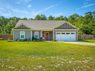 5 Blackberry Ln, Crawfordville, FL 32327